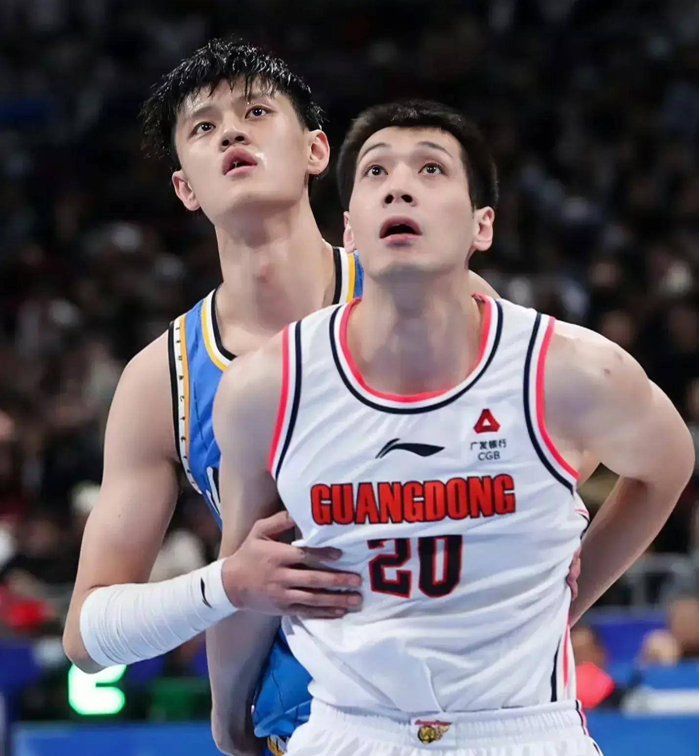 开云体育-包含转折点！罗马止住颓势；CBA常规赛窗口期攻防权衡；压力陡增；轮换策略成焦点的词条