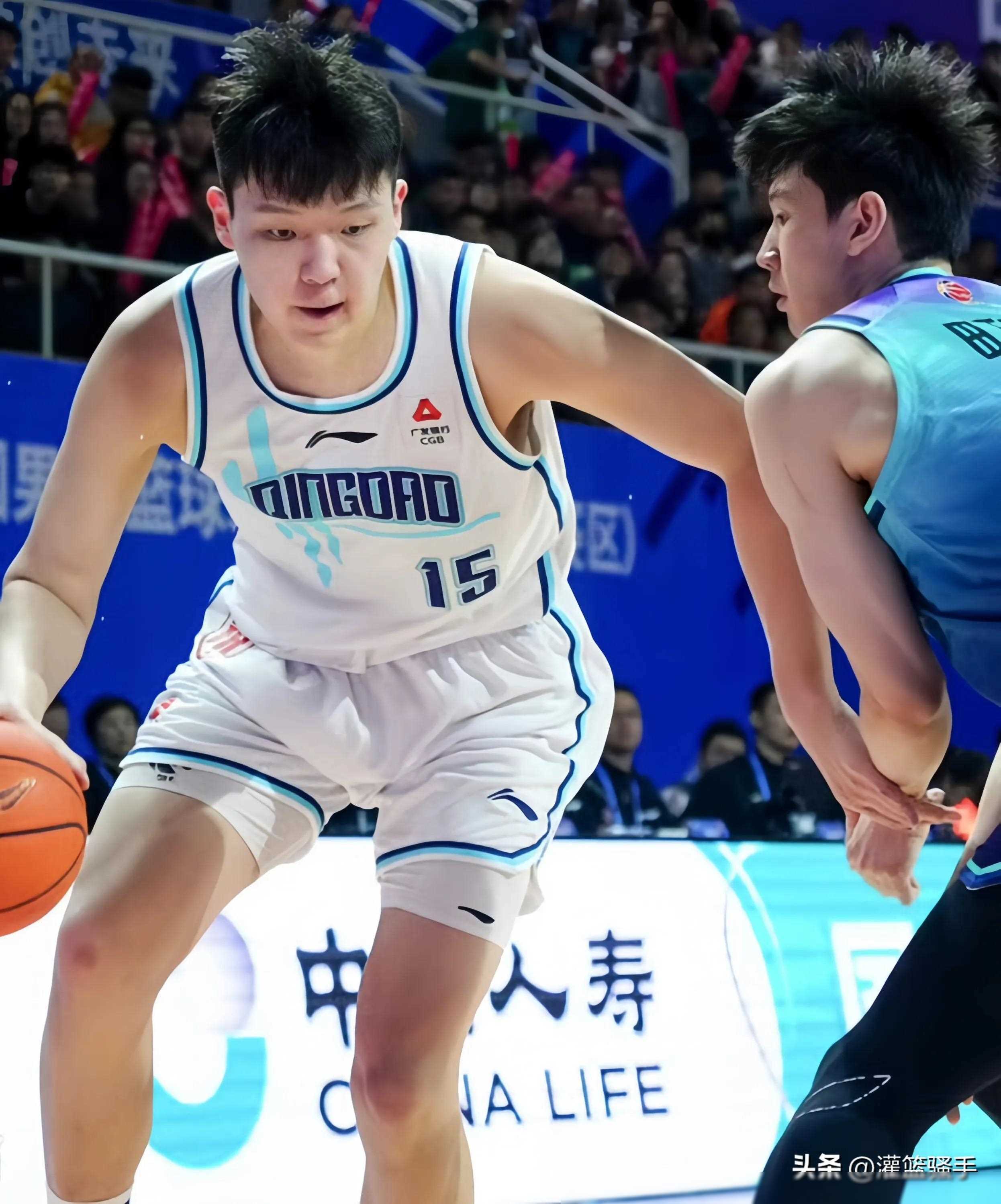 赛地聚焦：CBA季后赛转会期热度飙升，上海海港手感冰凉，压力陡增，训练强度明显提升的简单介绍