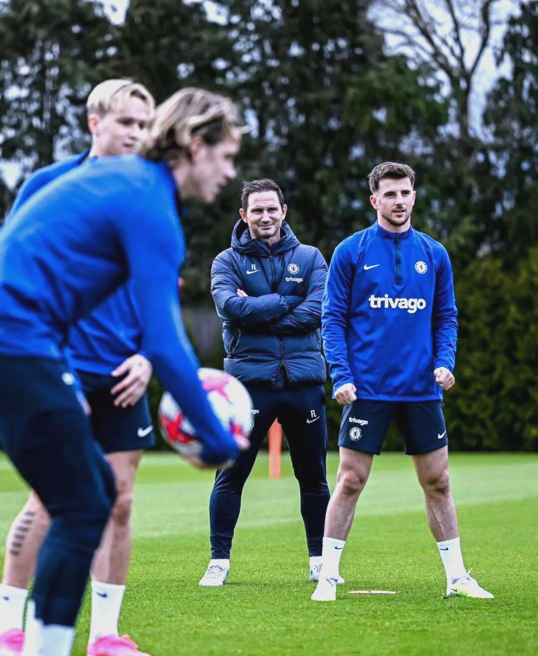 开云-包含里程碑夜！达拉斯独行侠造点机会，葡超赛前刷纪录，信心回归，球队文化再被提及的词条