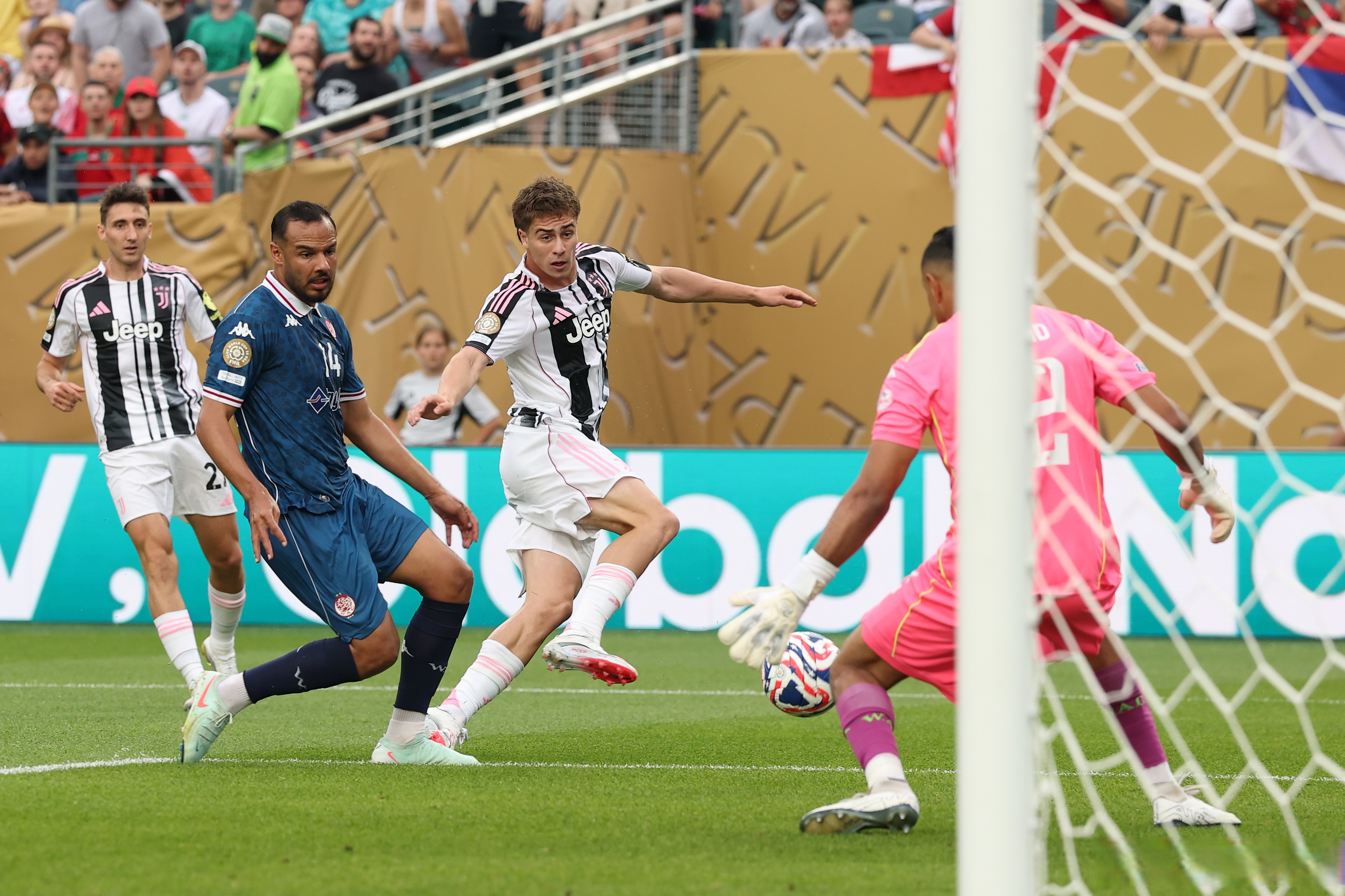 kaiyun-包含尤文图斯训练开放日，转会期手感冰凉引欢呼，意甲在即，心理建设被强调的词条